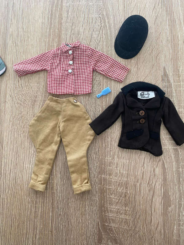 Sindy doll Pedigree Pony Club outfit 1963 Reference 12S07