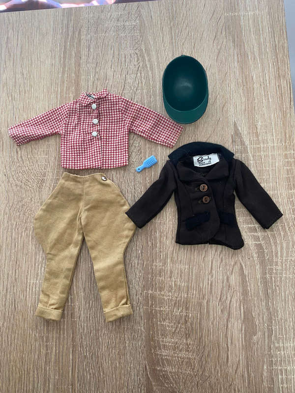 Sindy doll Pedigree Pony Club outfit 1963 Reference 12S07