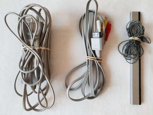 Nintendo Wii console + All cables + Controller