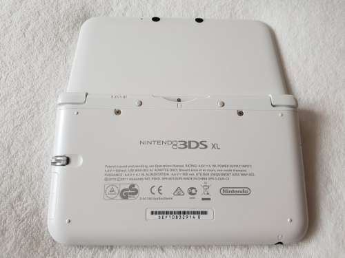 Nintendo 3DS Xl + 5 Games
