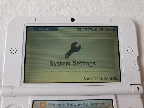 Nintendo 3DS Xl + 5 Games