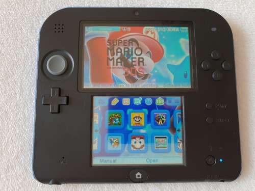 Nintendo 2DS console + 11 Games