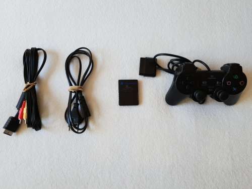 Playstation 2 console + 2 Games