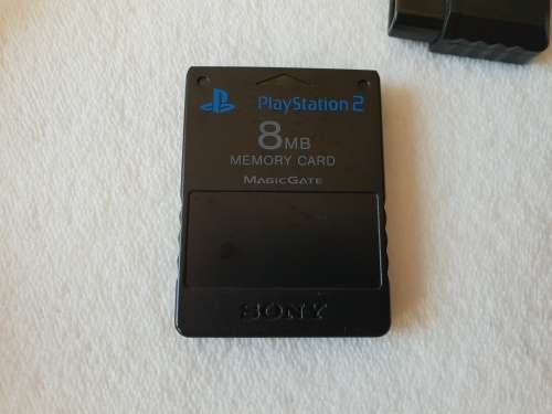 Playstation 2 console + 2 Games