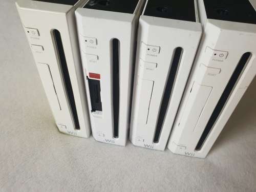 Loose Nintendo Wii Consoles /No cables or controller/Working 100%/For replacement or spares
