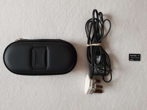 PSP 3000/Slim Console + 10 Games + 4GB Memory Card