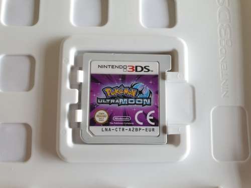 Pokemon Ultra Moon - Nintendo 3DS Game (EUR)