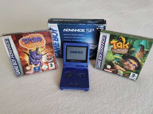 Nintendo Game Boy Advance SP Console (AGS-001) + 2 Games + Box
