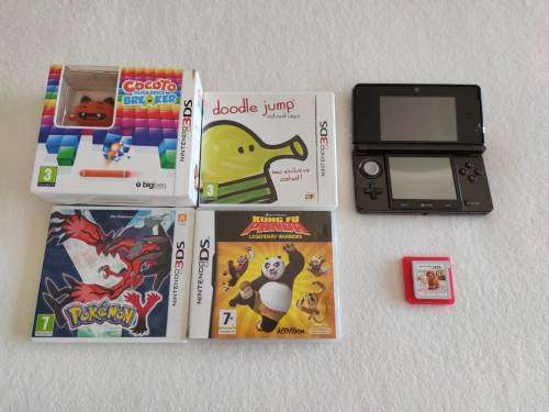 Nintendo 3DS Console + 5 Games (EUR)