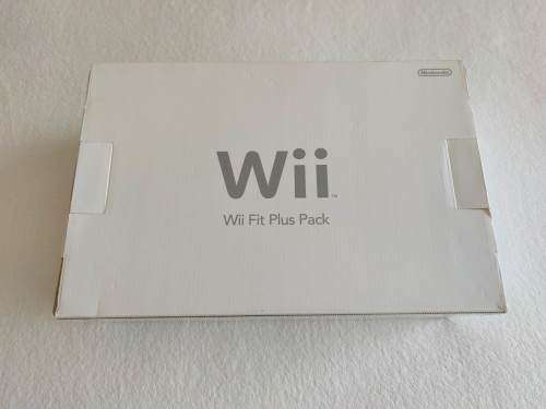 Nintendo Wii Console + 5 Games + Original Box