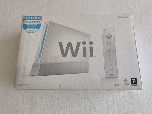 Nintendo Wii Console + 7 Games