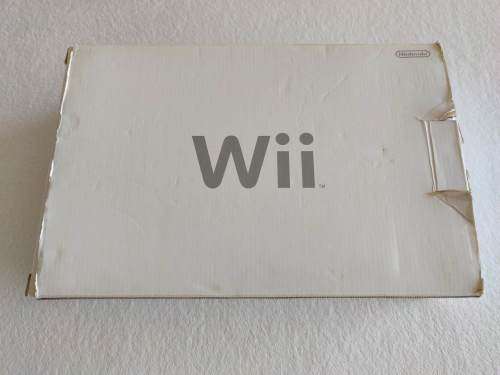 Nintendo Wii Console + 7 Games