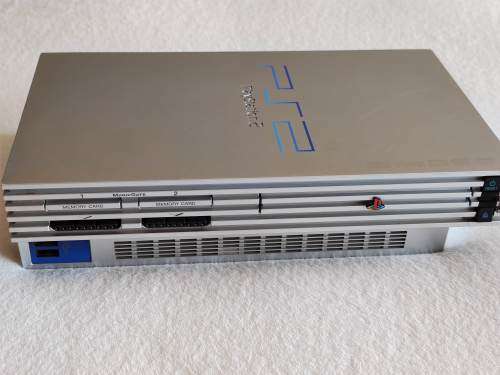 Playstation 2 Console + 7 Games