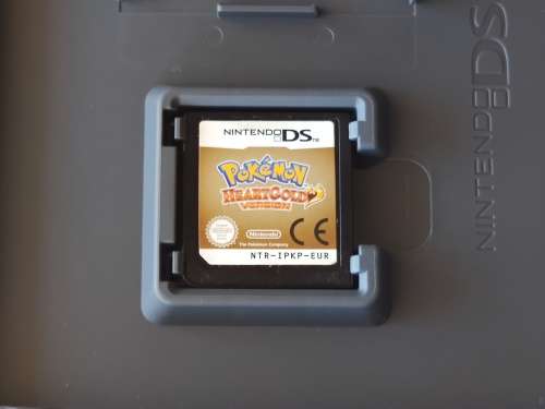 Pokemon HeartGold Version - Nintendo DS Game