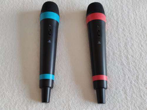 SingStar Playstation 3 Bundle - 7 Games + 2 Microphones