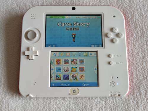 Nintendo 2DS Console + Games