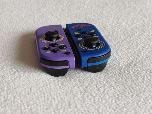 Nintendo Switch Joy-Con Controller Pair