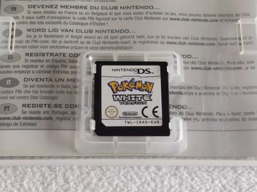 Pokemon White Version - Nintendo DS Game