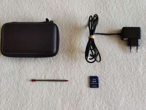 Nintendo 3DS Console + Games