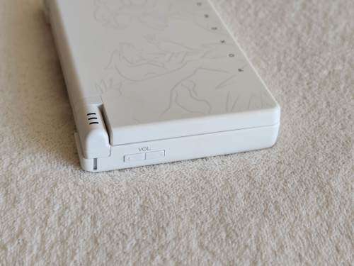 Nintendo DSi Console - Pokemon White Edition