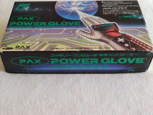NES Power Glove - Nintendo Entertainment System / Famicom