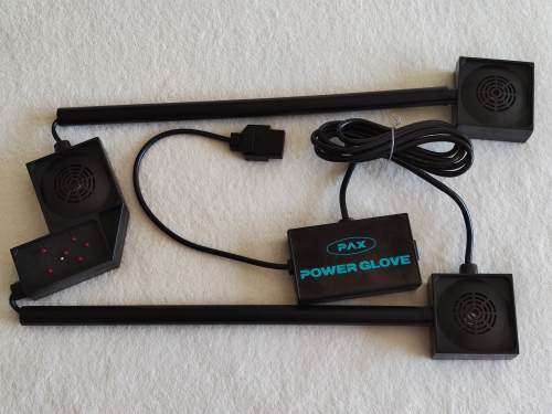 NES Power Glove - Nintendo Entertainment System / Famicom