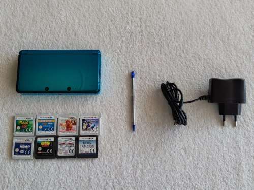 Nintendo 3DS Console + Games