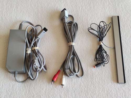 Nintendo Wii Console + 5 Games