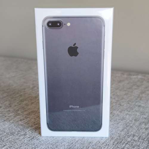 *New* iPhone 7 Plus - 128 GB Black (Free Shipping)