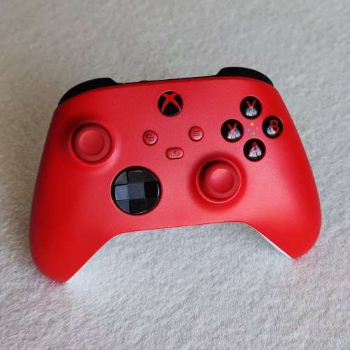 Xbox Wireless Controller - Pulse Red