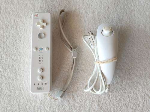 Nintendo Wii Console + 4 Games