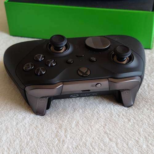 Xbox Elite Series 2 Wireless Controller - Xbox One / Windows