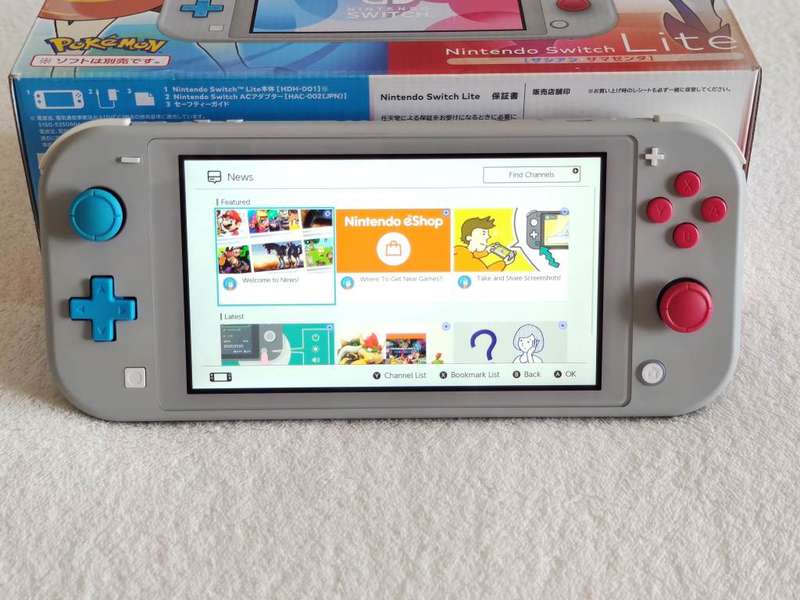 Nintendo Switch Lite Console - Zacian & Zamazenta Limited Edition