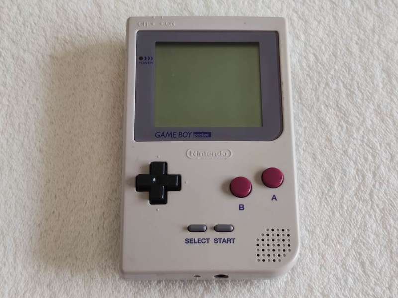 Nintendo Game Boy Pocket Console