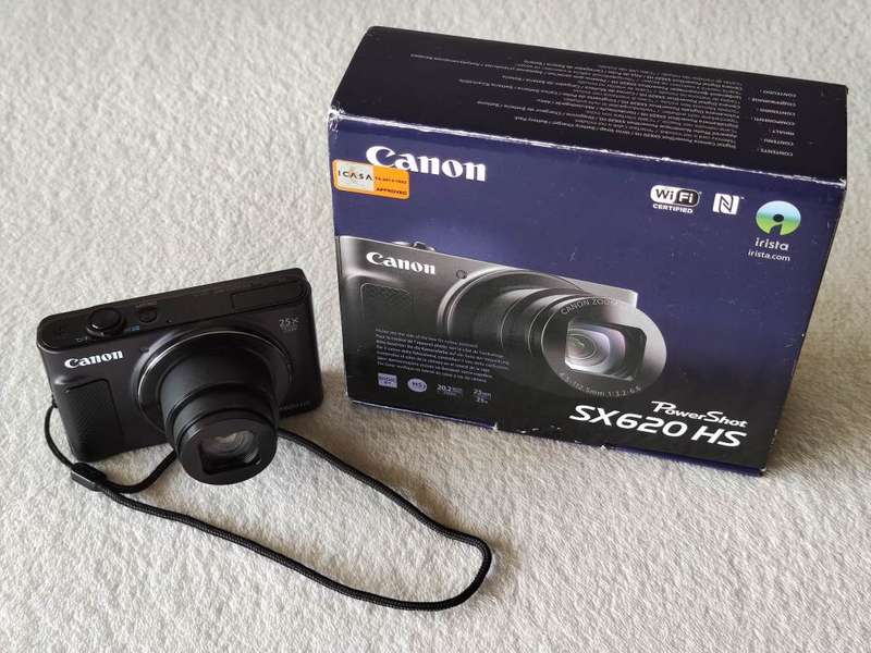 Canon PowerShot SX620 HS - 20.2MP / 25x Zoom / WiFi NFC - Compact Digital Camera