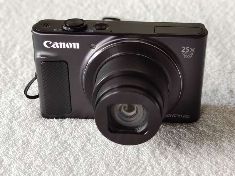 Canon PowerShot SX620 HS - 20.2MP / 25x Zoom / WiFi NFC - Compact Digital Camera