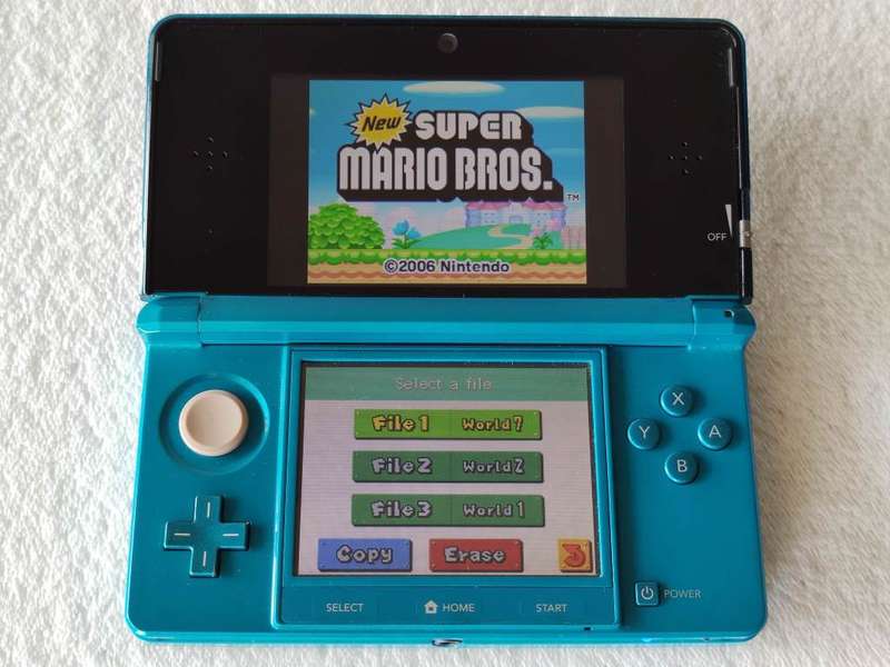Nintendo 3DS Console + Games