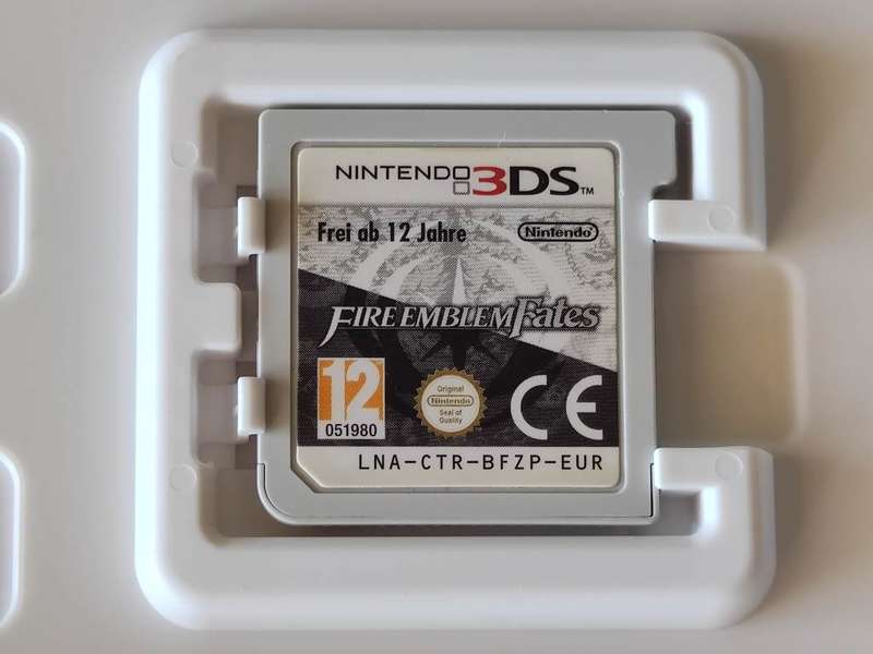 Fire Emblem Fates Limited Edition - Nintendo 3DS Game (EUR)