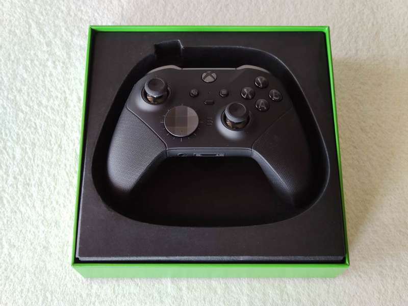 Xbox Elite Series 2 Wireless Controller - Xbox One / Windows