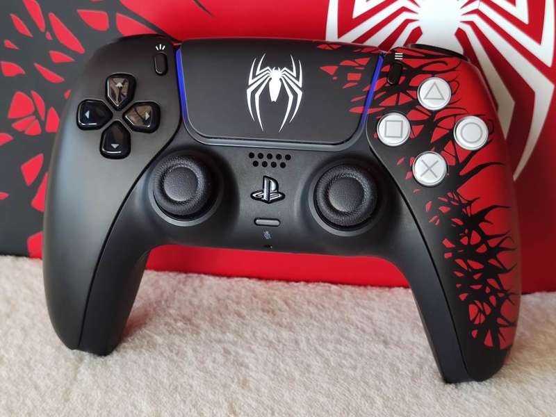 PS5 Marvels Spider-Man 2 Limited Edition Console + Game