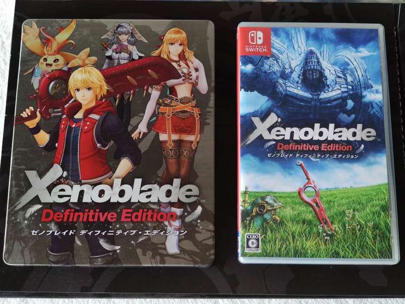 Xenoblade Chronicles Definitive Edition (Collectors Edition) - Nintendo Switch Game