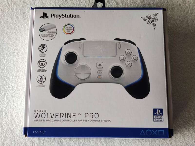 Razer Wolverine V2 Pro Wireless Controller - PS5 / PC