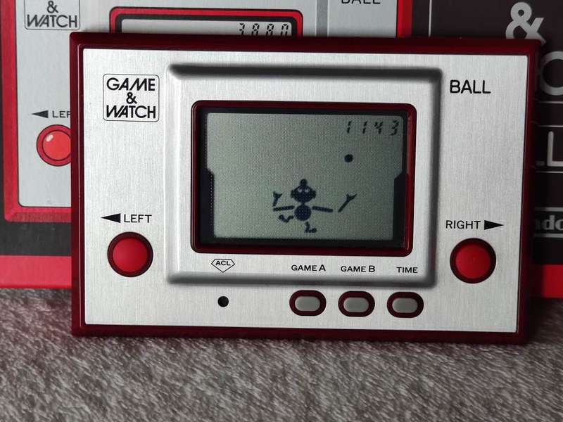 (Club Nintendo) Nintendo Game & Watch - Ball