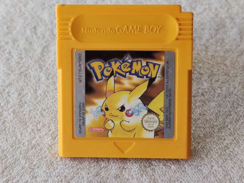 Pokemon Yellow - Nintendo Game Boy