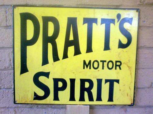 Pratts motor Oil Sign