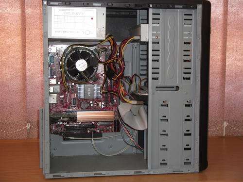 AUCTION >>> P4 Intel Celeron Desktop Computer <<< AUCTION