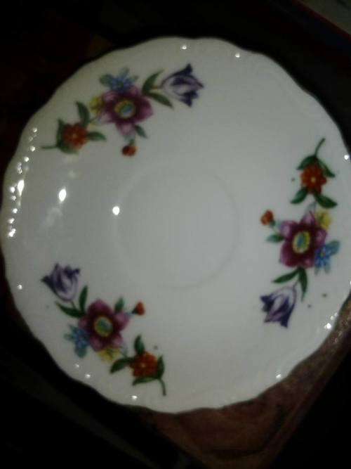 small saucer - no markings