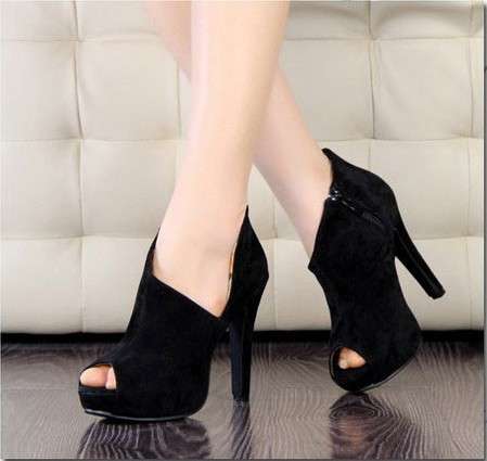 Zipper High Heel Shoes Black ( Size 3 - 6 )