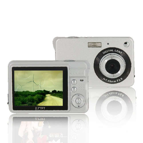 2.7" TFT 12Mp 8X Digital Zoom CMOS Camera with 32GB SD Card Slot -Silver