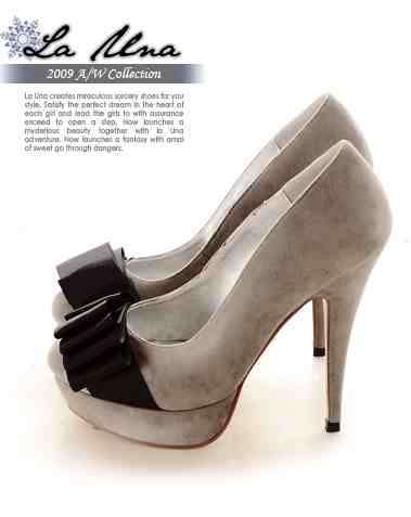 Stylish Gray Water Proof Pumps ( Size 3.5 - 6 )